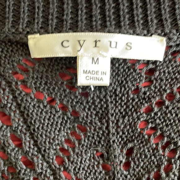 Black Cardigan Size Medium - Picture 4 of 4